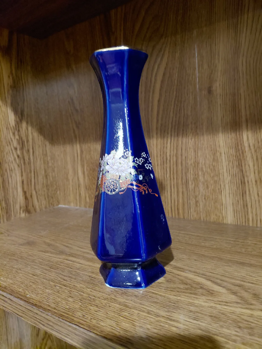 Blue Decorative Vase set of 3 image indicator(2)