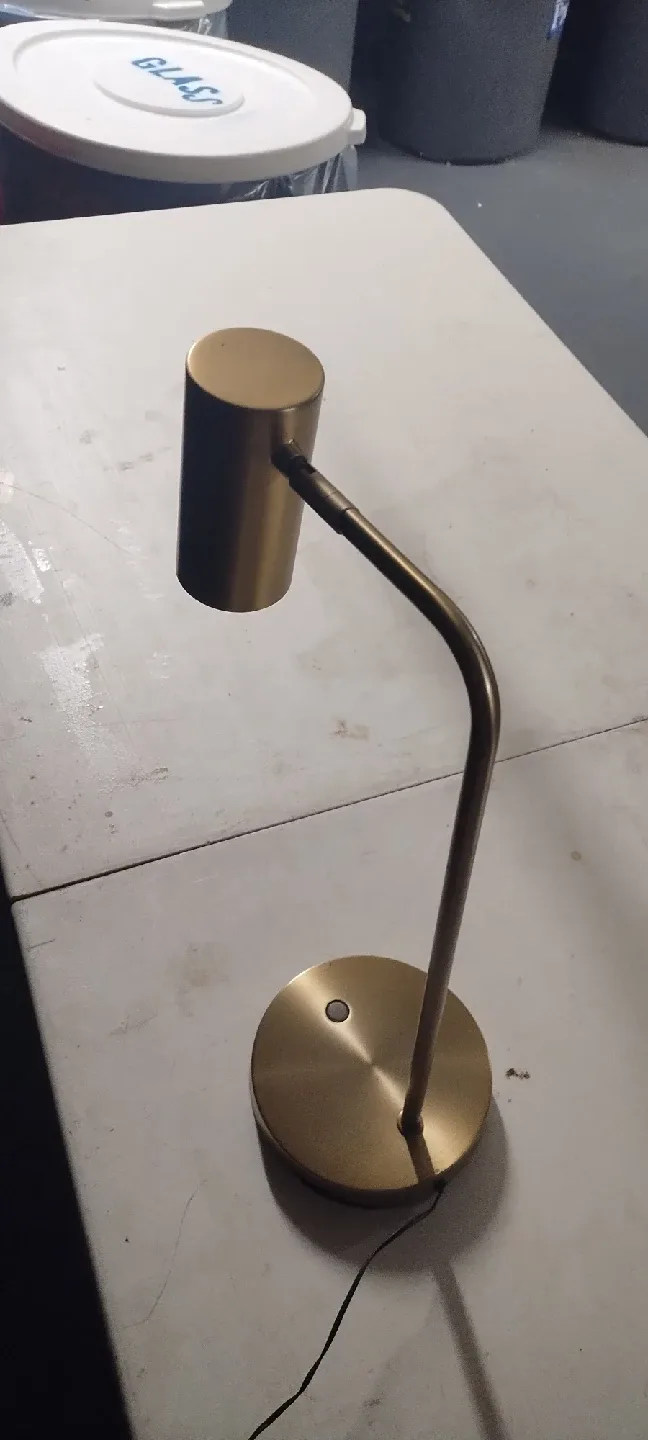 Gold Desk Lamp image indicator(2)