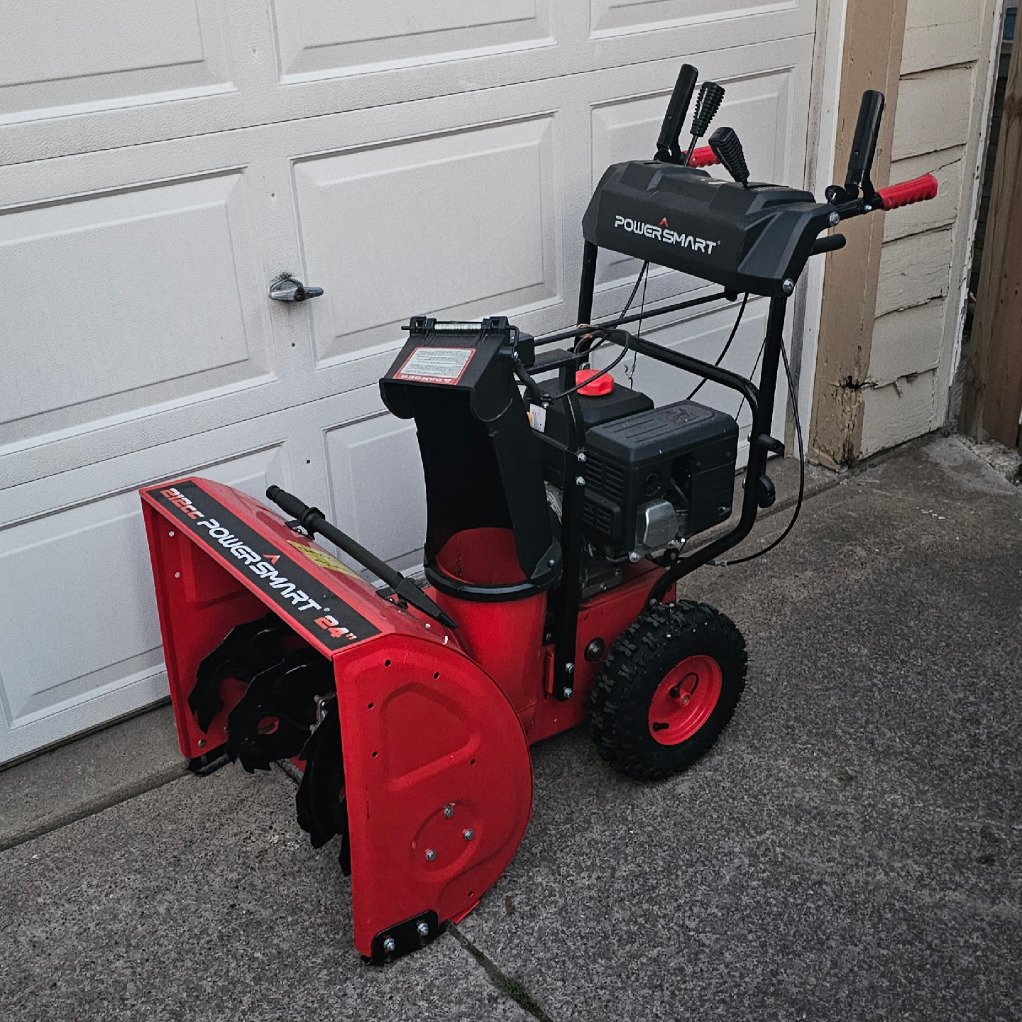 PowerSmart DB7624E60 24" Two-Stage Gas Snow Thrower