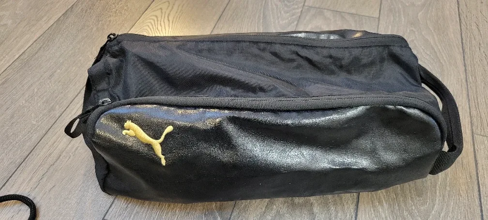 2 ×Puma Black Shoe Bag image indicator(3)