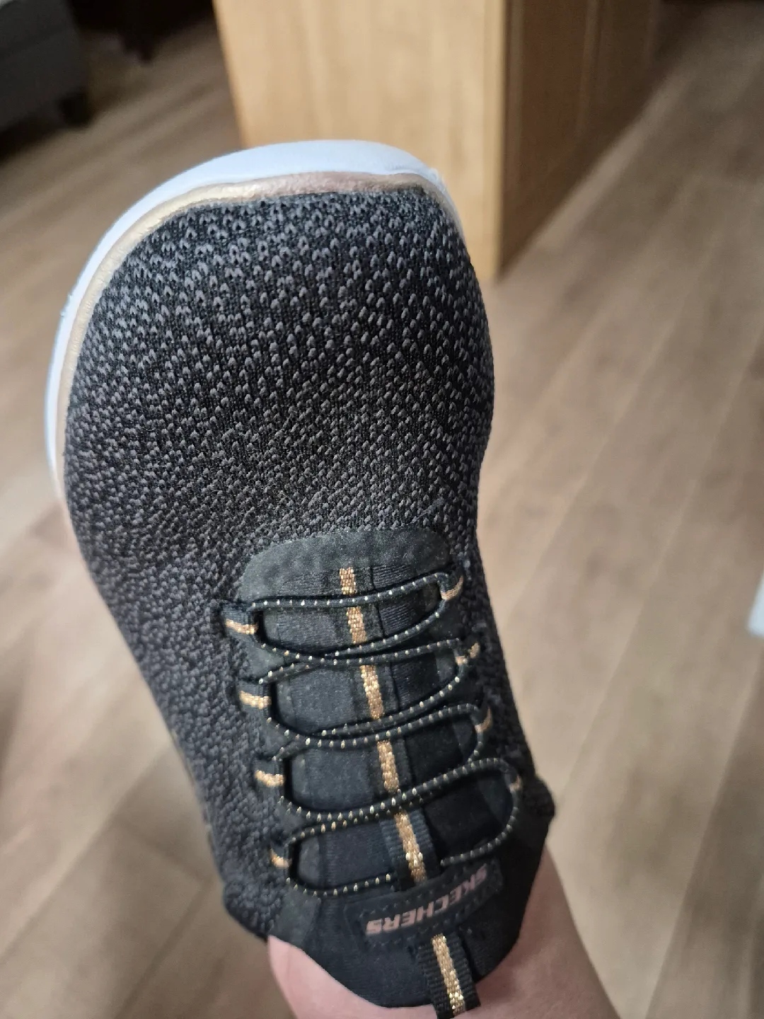 Skechers Memory Foam Wide Fit Women's Size 10 image indicator(2)