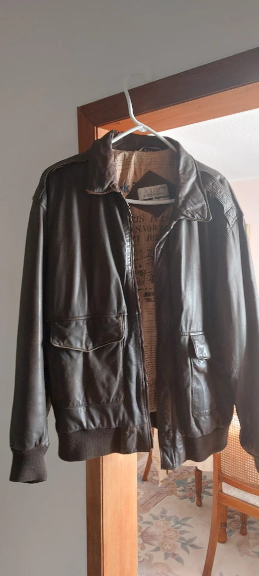 Club International Brown Leather Jacket Size 36
