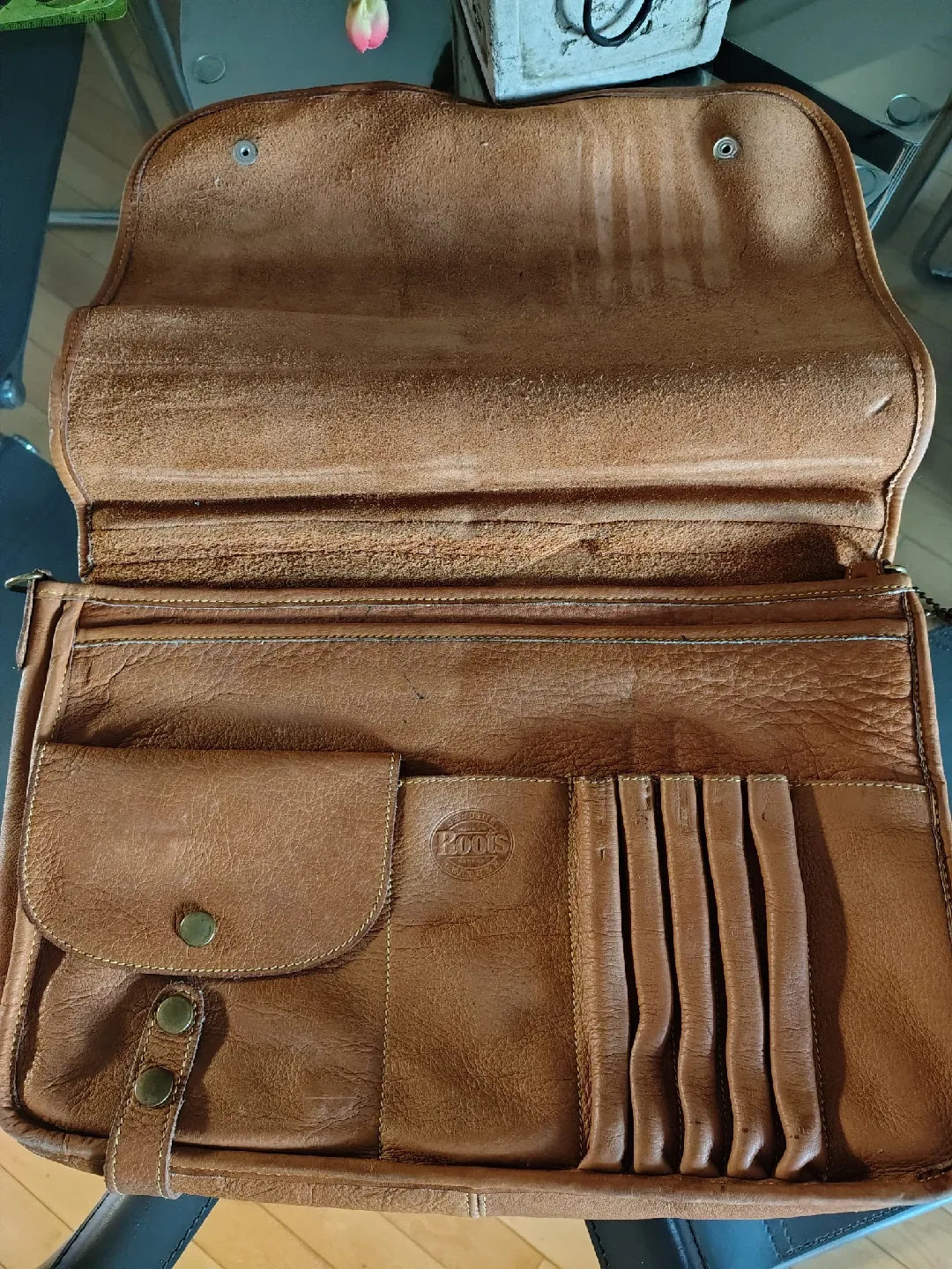 Vintage Roots Genuine Leather Briefcase / Satchel  1980s Classic image indicator(3)