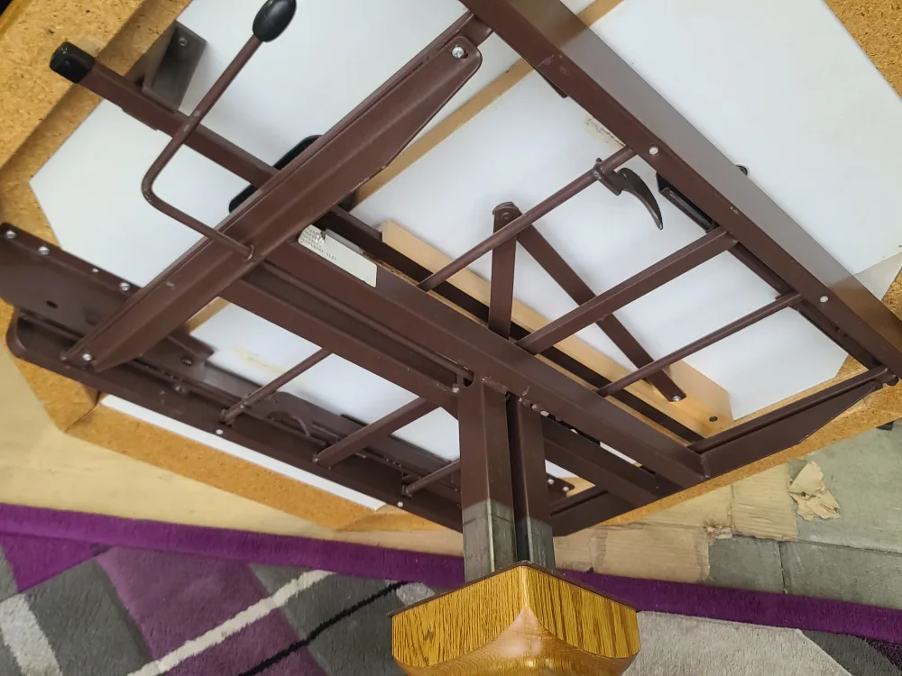 Executive Octagon Oak & Tile Top Coffee Table image indicator(5)