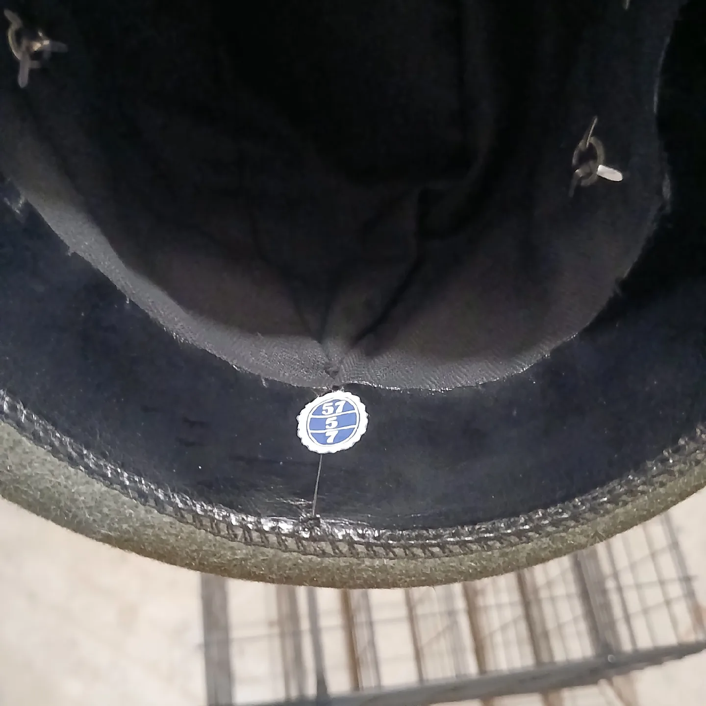 Green Wool Hat Size 7 1/8 image indicator(2)