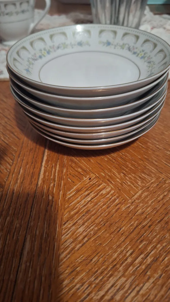 Fine China set. 8 piece of each.  for sale pickup Only. image indicator(6)
