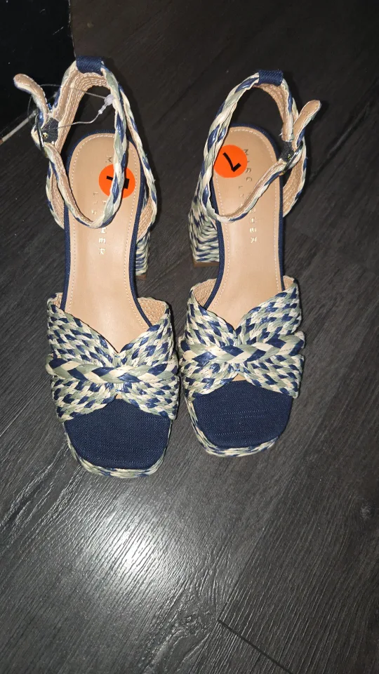 marc fisher image indicator(2)