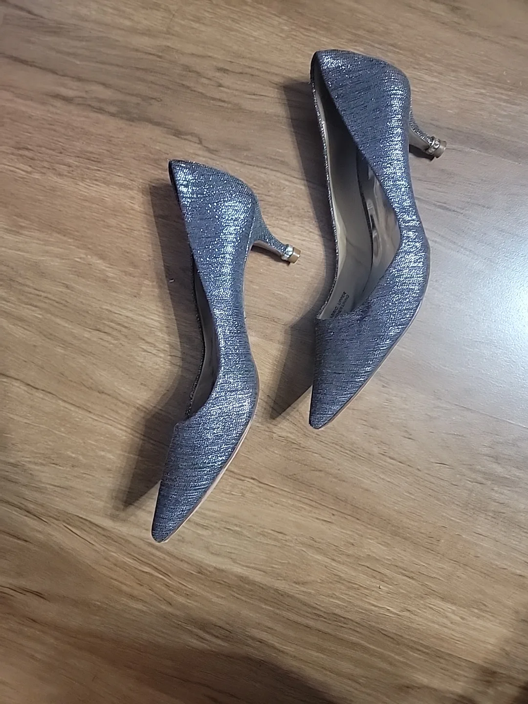 Badgley Mischka Heels Size 8.5 image indicator(5)