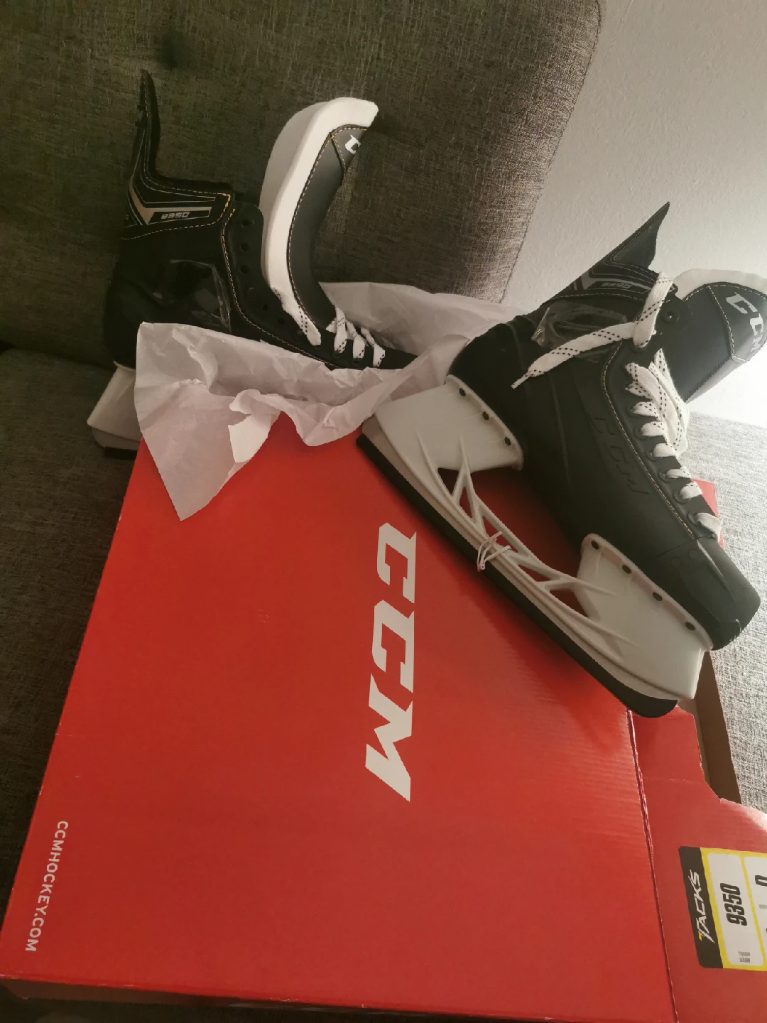 CCM Tacks 9350 Ice Hockey Skates - Size 10 - photo 5
