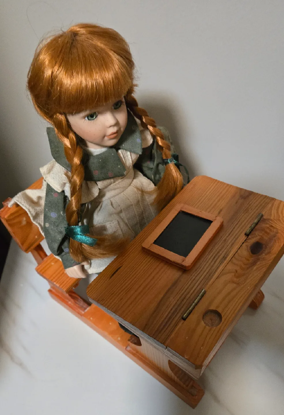Anne of Green Gables Vintage Porcelain Doll image indicator(4)