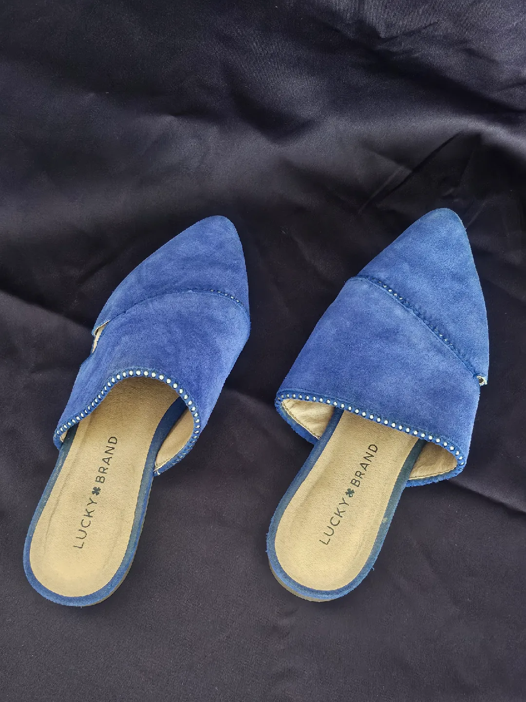 USED - Lucky Brand Blue Suede/Leather Mules - Size 6 image indicator(8)
