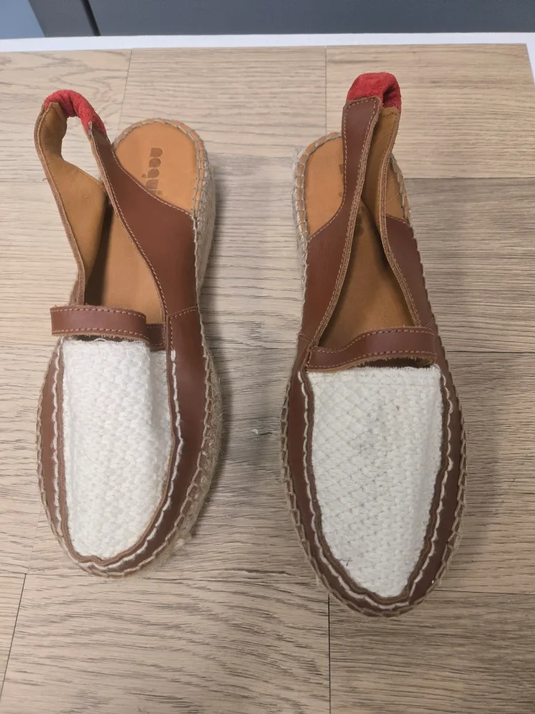 AQUAZZURA Espadrille Wedge Sandals Size 9