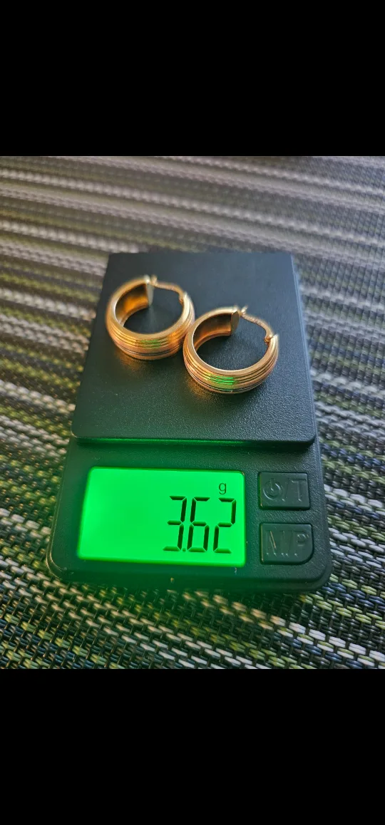 14K Gold Hoop Earrings - 3.62g image indicator(4)