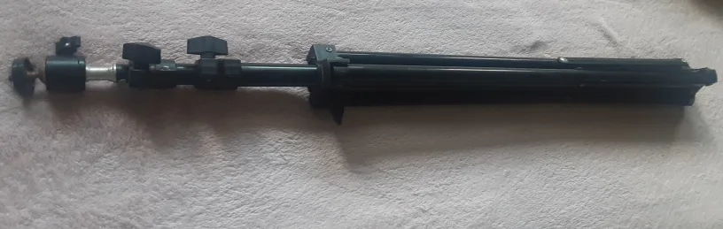 Adjustable Tripod Stand image indicator(10)