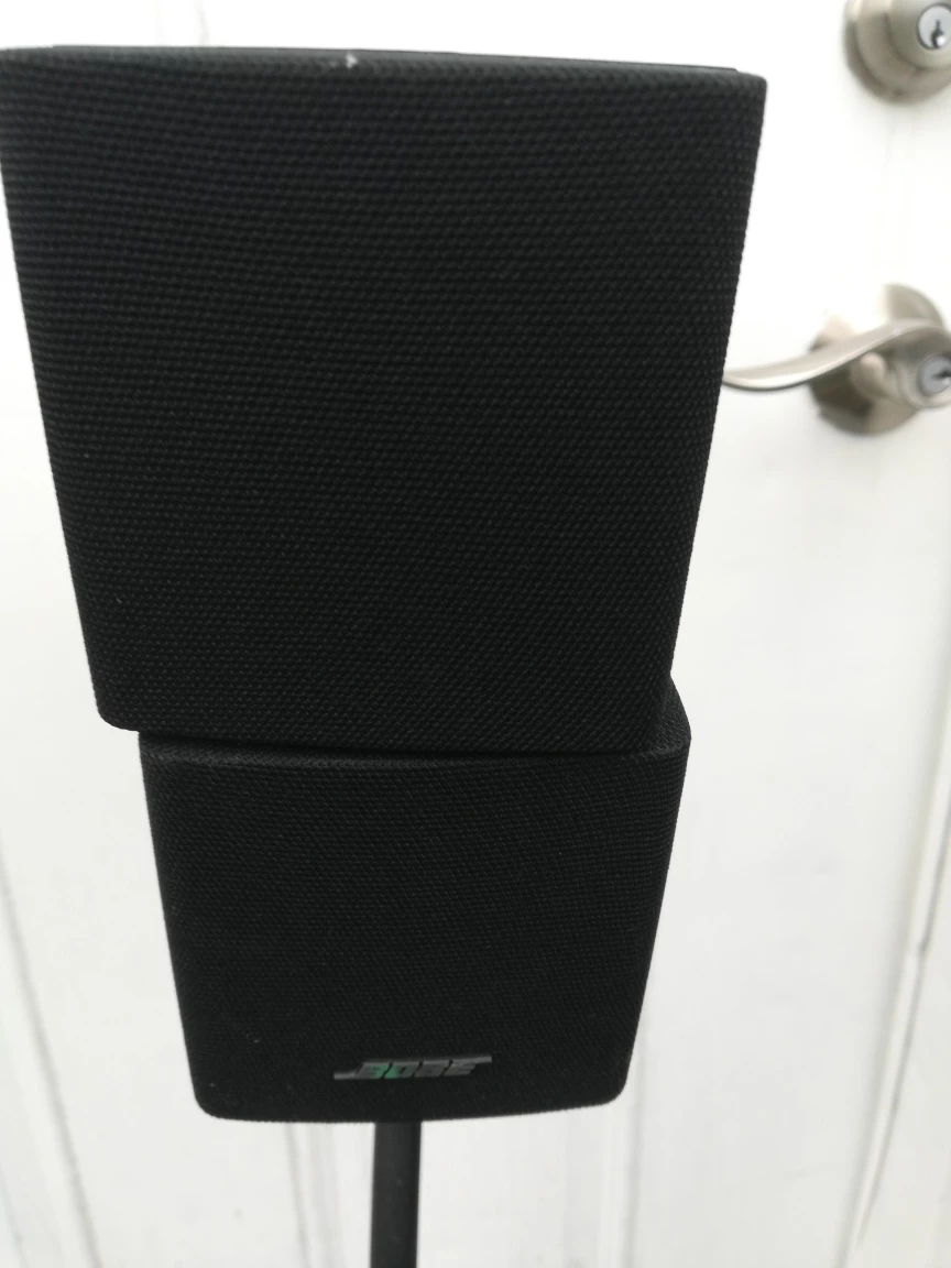 Bose Double Cube Speakers on Stands - Black - photo 3