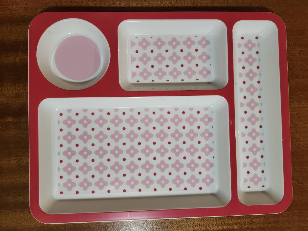 Circo Divided Plate - Red & White