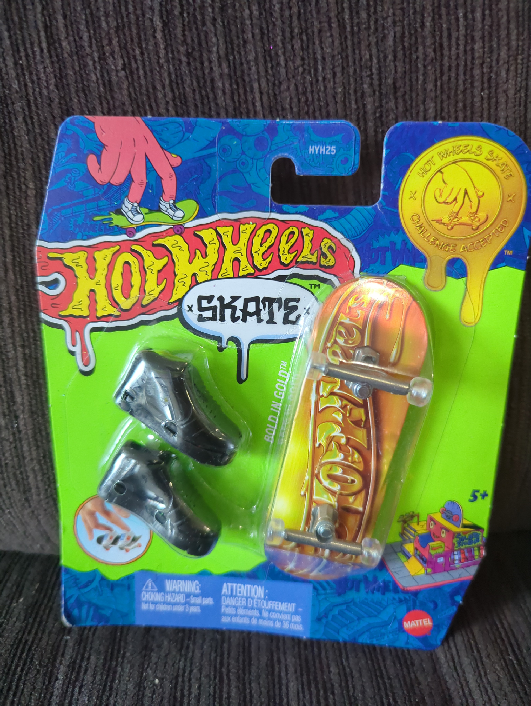 Hot Wheels Skate - Bold in Gold