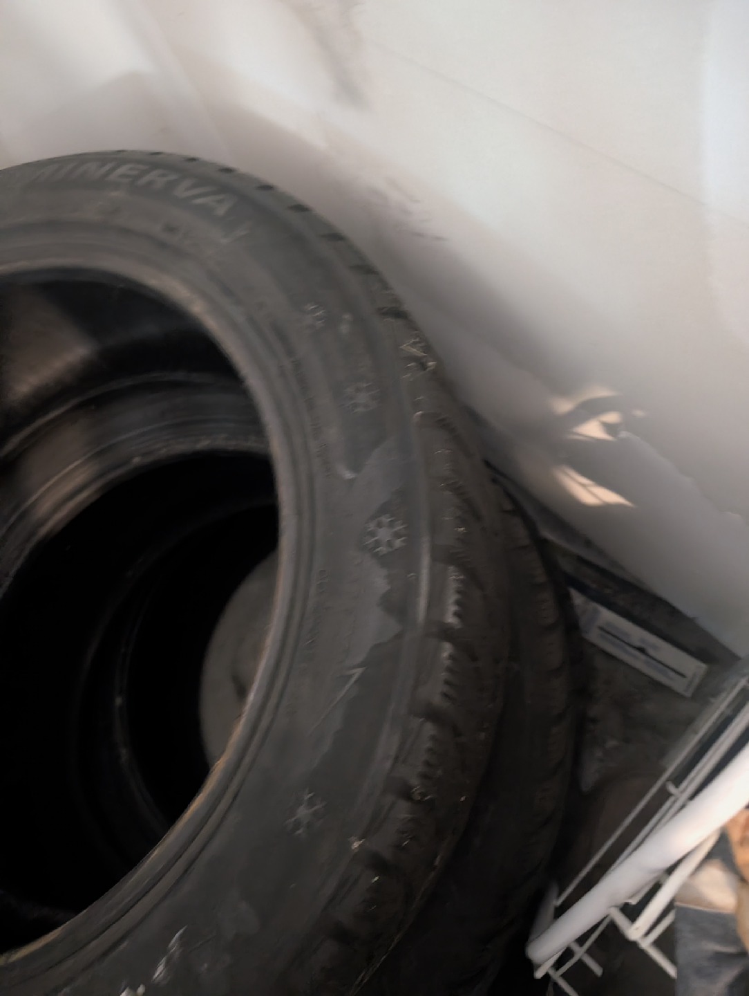 215/55R17 Minerva Eco Stud M+S Tire - photo 5