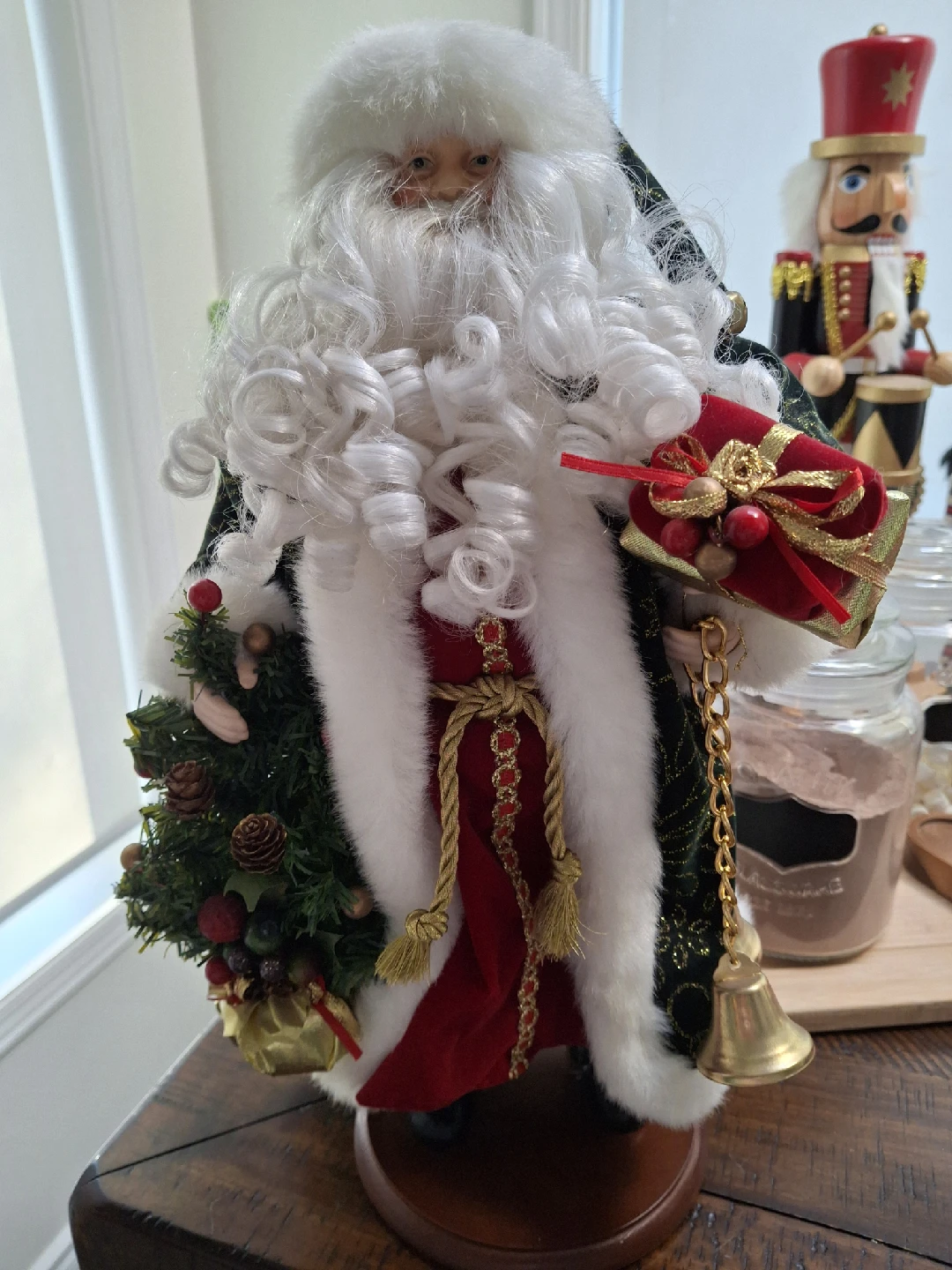 16" Santa
