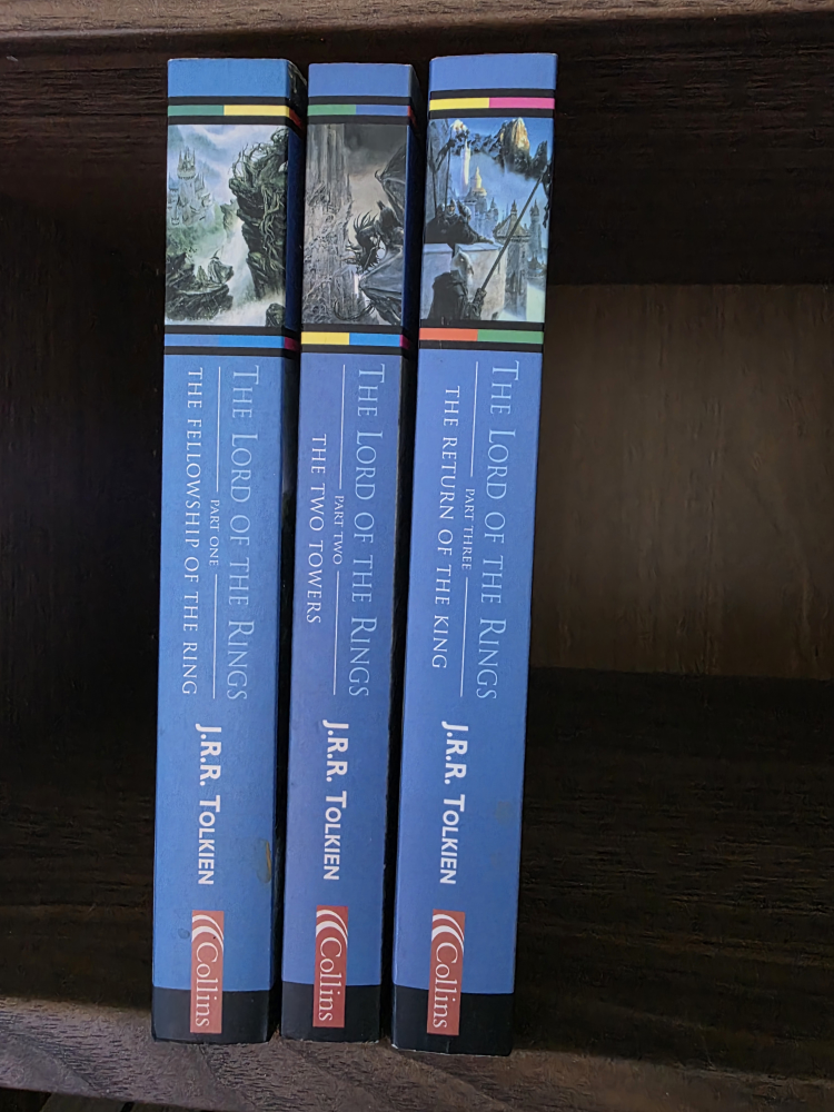 Lord of the Rings Complete Trilogy - photo 3