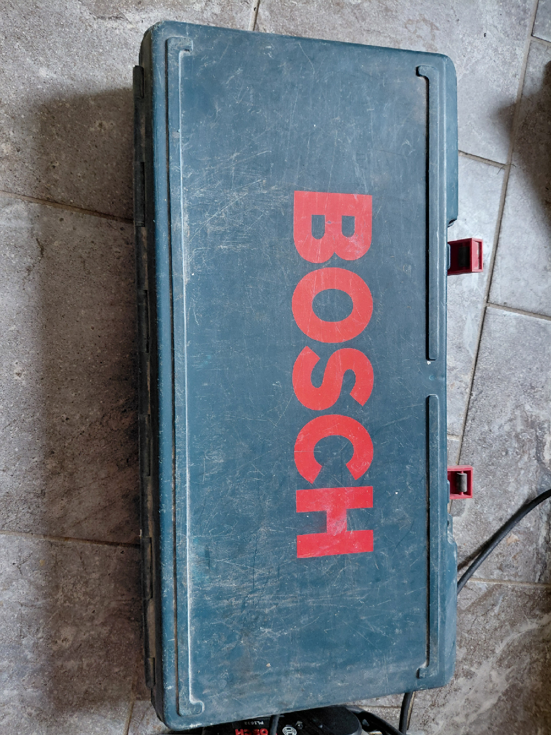 Bosch Bulldog Extreme RH228VC Rotary Hammer Drill - photo 3
