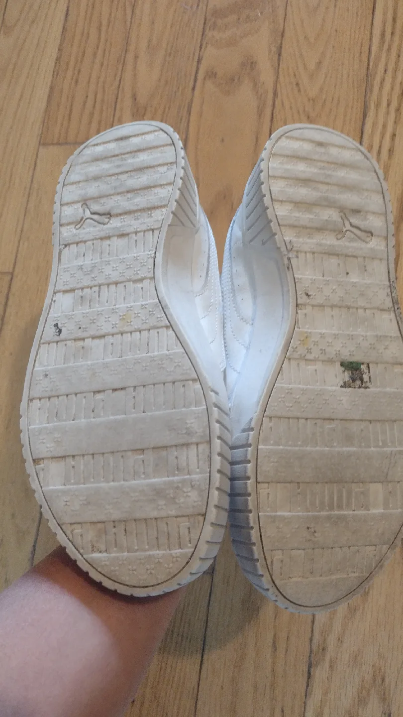 Puma White Sneakers - Women's Size 9 image indicator(3)