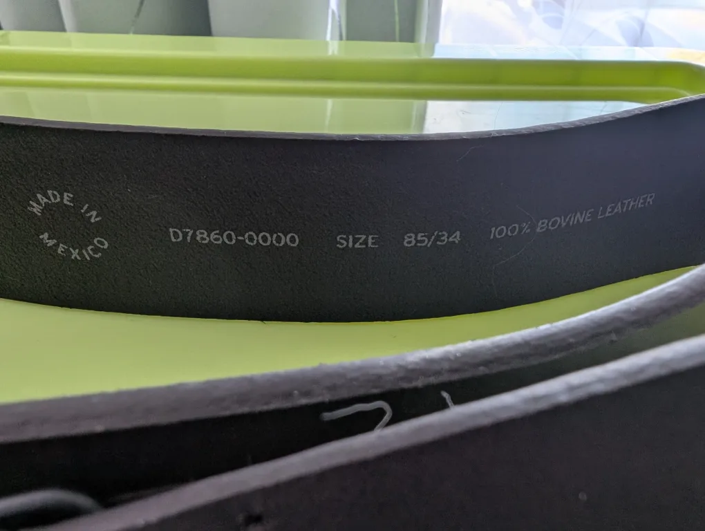 🧡Levi Strauss & Co. Leather Belt Size 85/34 image indicator(2)