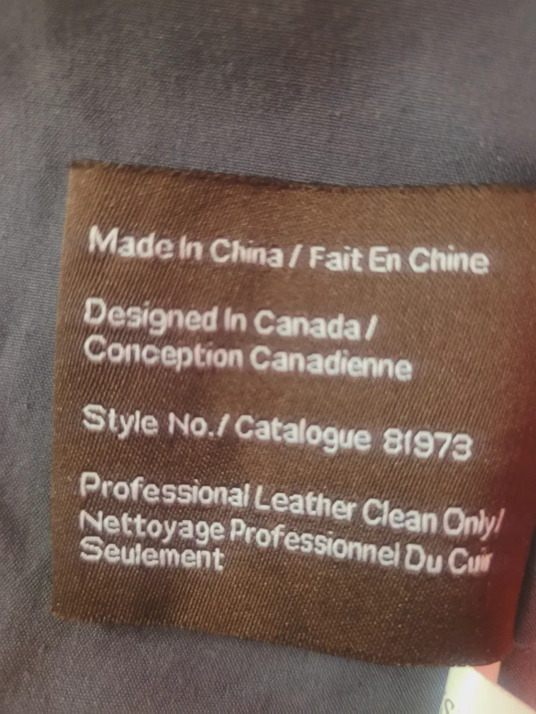 Danier White Leather Jacket w/ Hood - Size M image indicator(5)