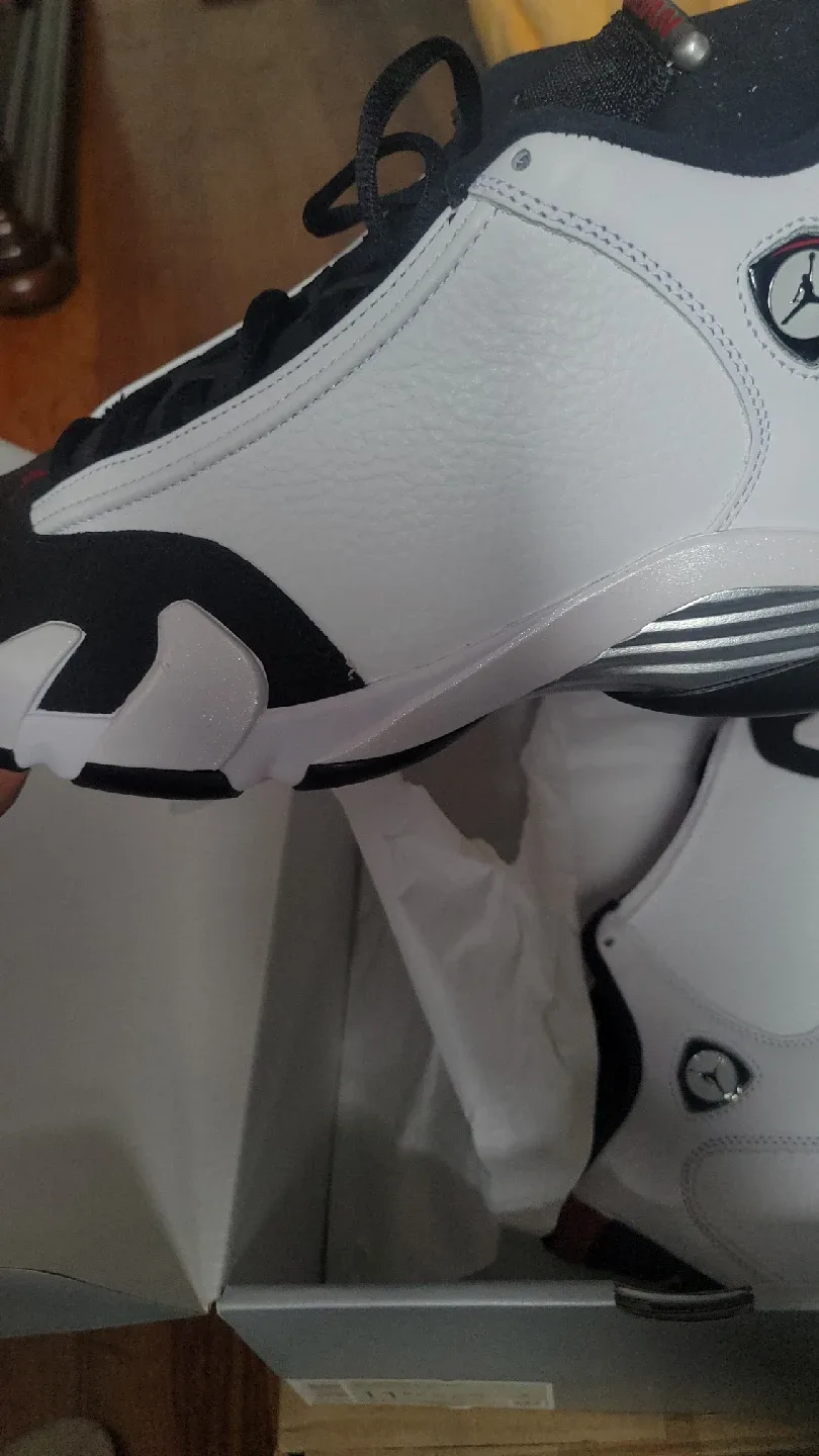 Jordan 14 Retro White/Black size 11.5 image indicator(8)