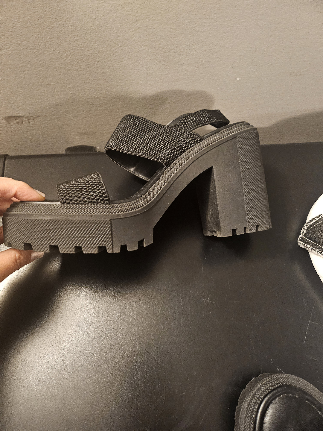 Steve Madden Platform Sandals - Size 6 - photo 5