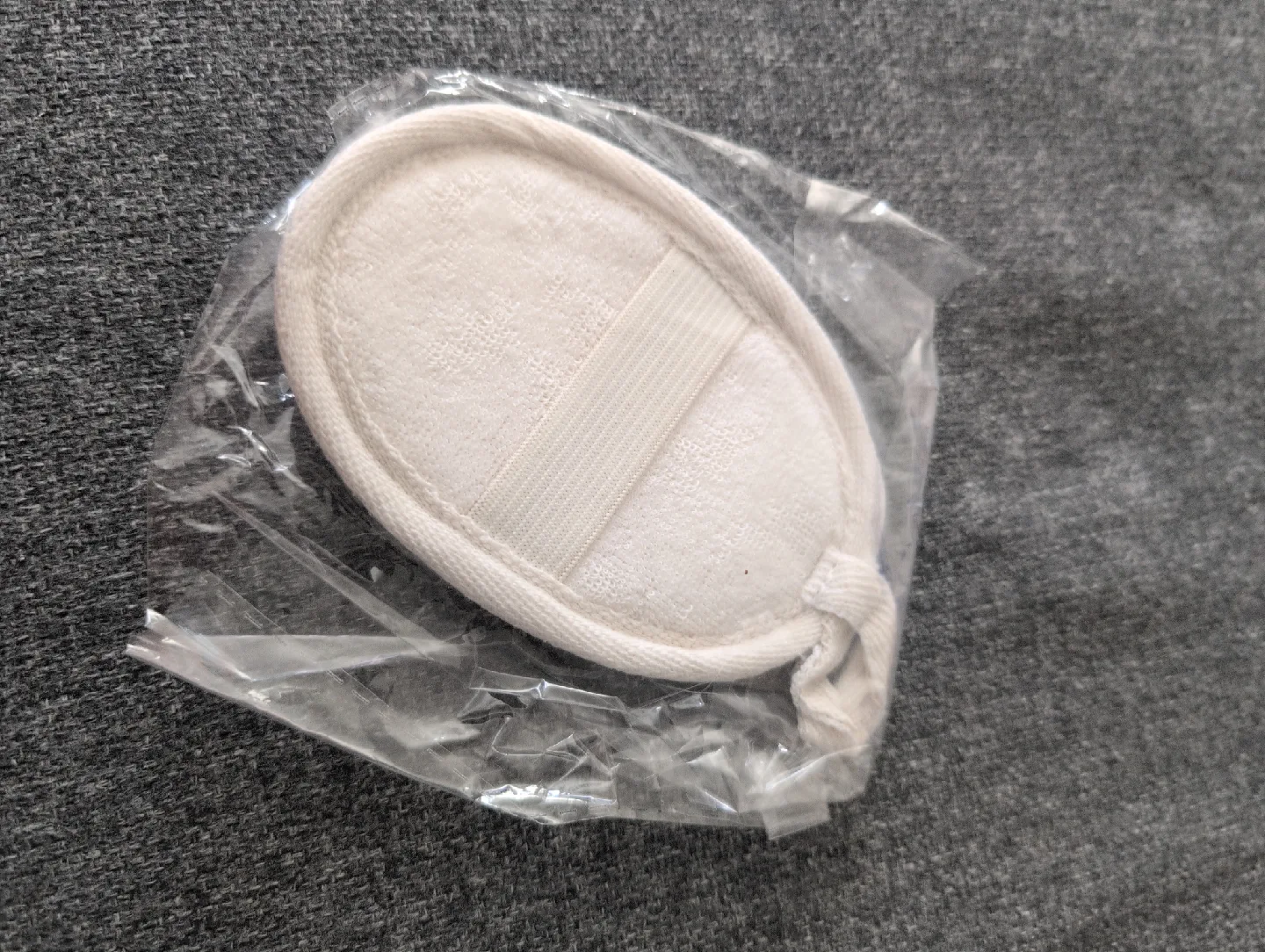 New Bath Loofah - Exfoliating Body Scrubber image indicator(2)