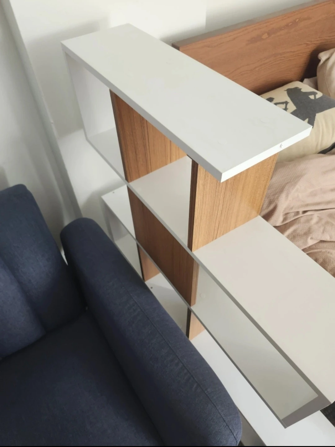 White & Wood Cube Bookshelf - photo 3