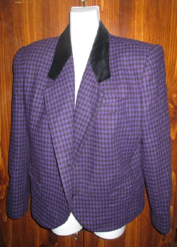 Size 12/13 Women's Purple Houndstooth Blazer 🥕 image indicator(3)