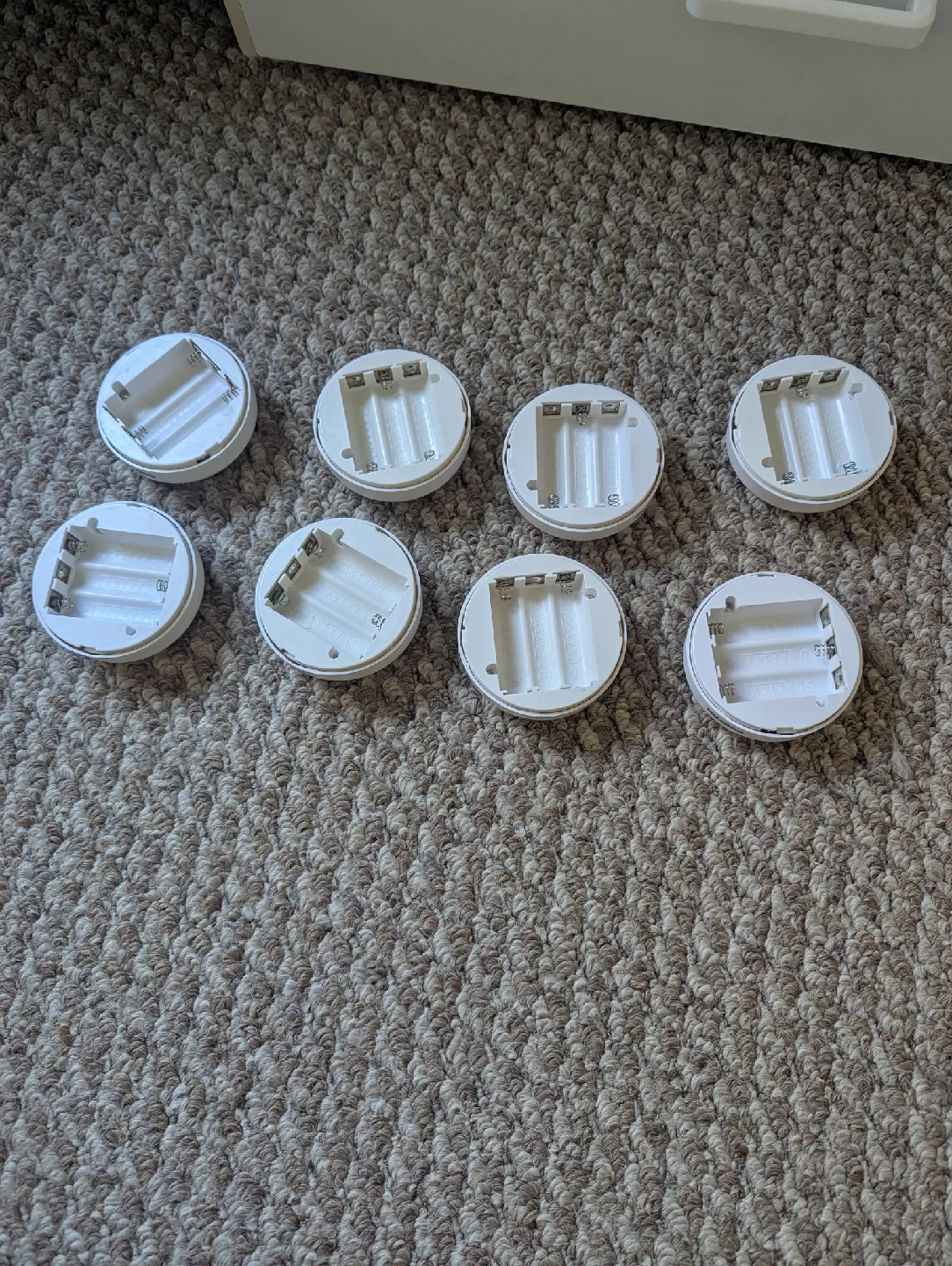 8 Puck Lights with Remotes CASH ONLY AS IS image indicator(3)