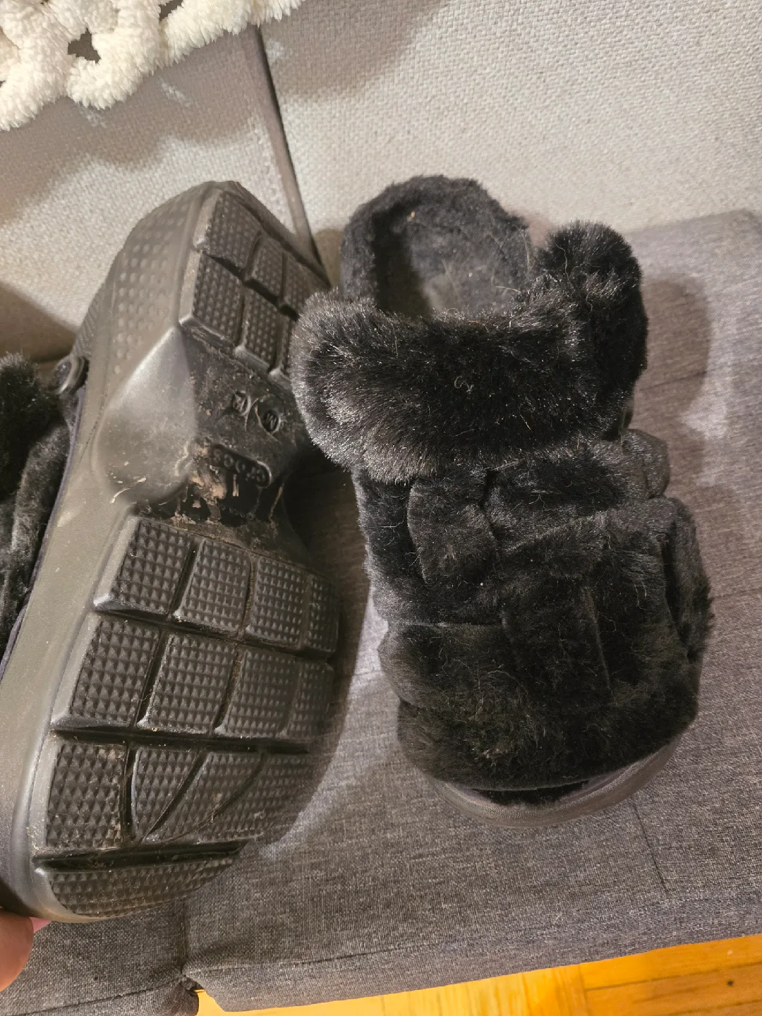 Crocs Platform Fur Stomp Lined Quilted Clog image indicator(2)