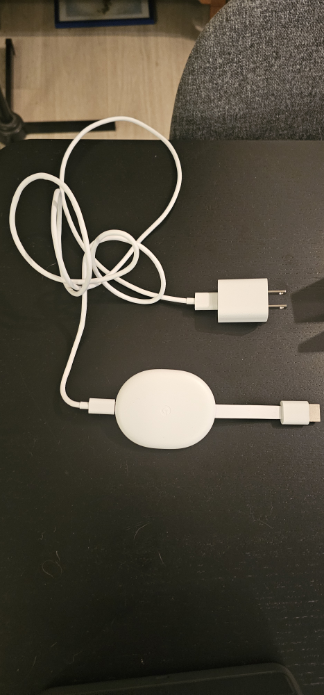 Google Chromecast with Power Adapter