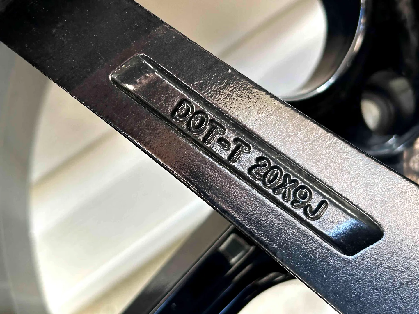 4 20" Wheels with Continental VikingContact 7 Tires image indicator(9)