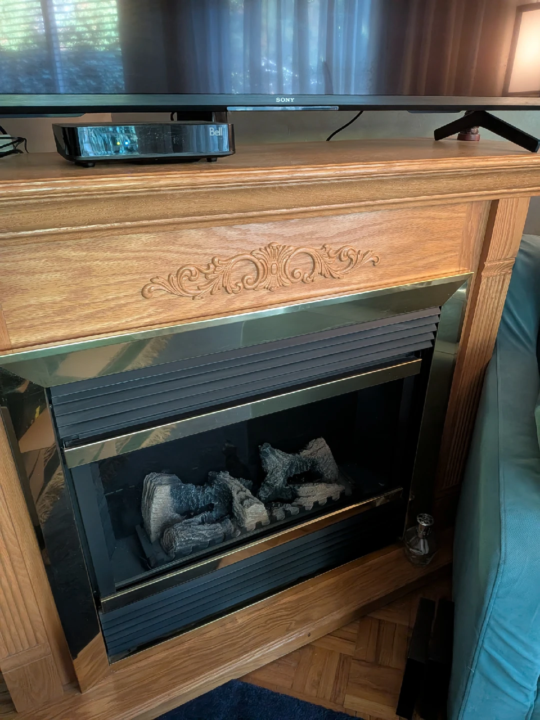 Oak Fireplace with Electric Insert - photo 3