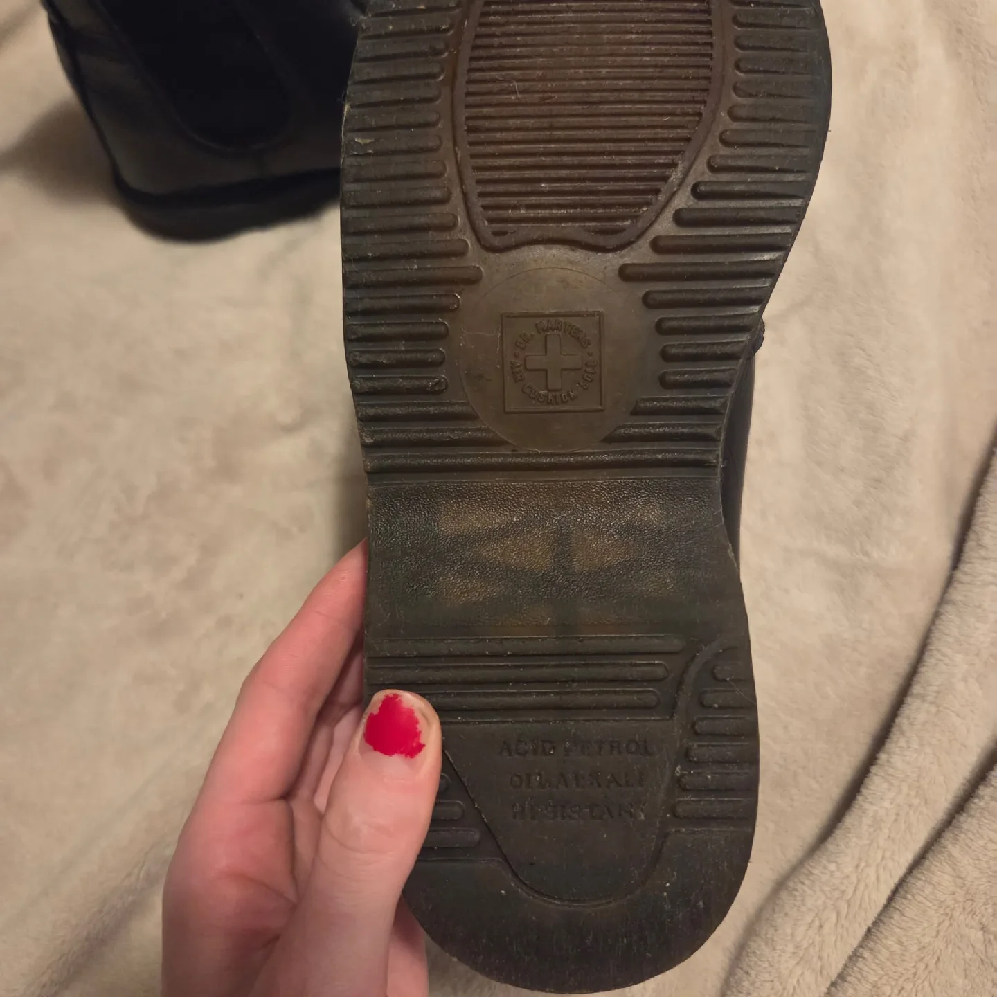 Dr. Martens Flora Chelsea Boots - Black image indicator(3)