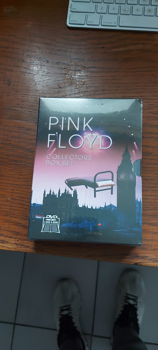 Pink Floyd Collector's Box Set (DVD & Book)