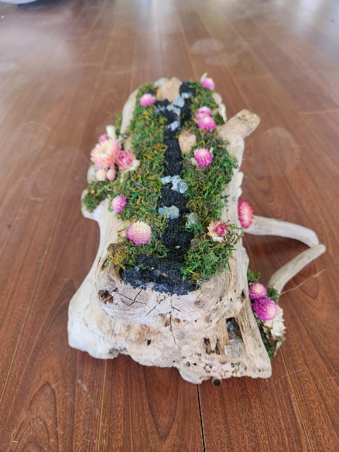 Handmade Pegasus and Unicorn Diorama image indicator(9)