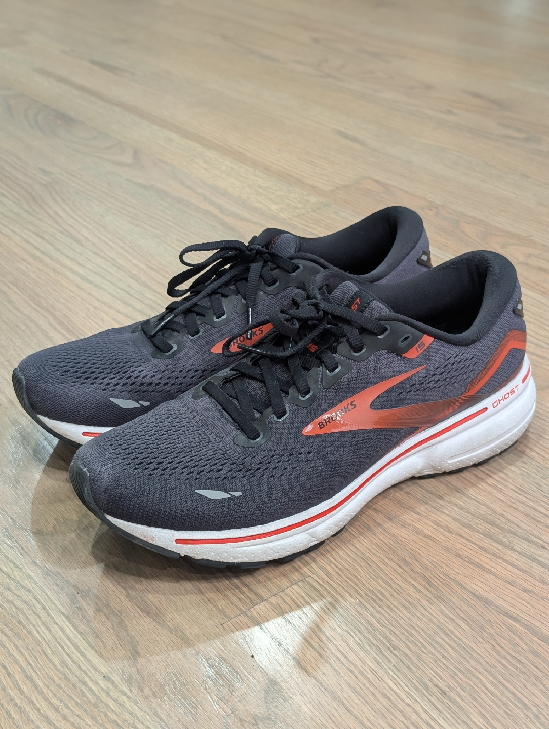 Brooks Ghost 15 Running Shoes