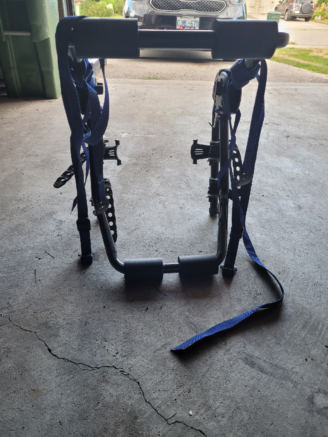 Thule OutWay 910XT Bike Rack - Trunk Mount - photo 2