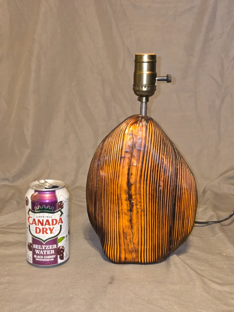 Unique Wood Grain Table Lamp image indicator(7)