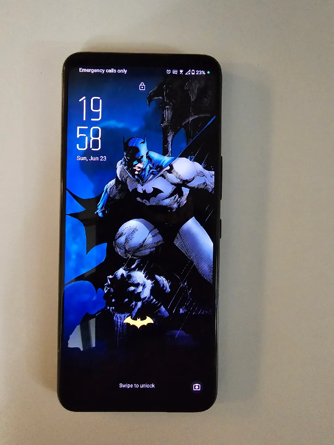 Asus Rog Batman Limited Edition image indicator(3)