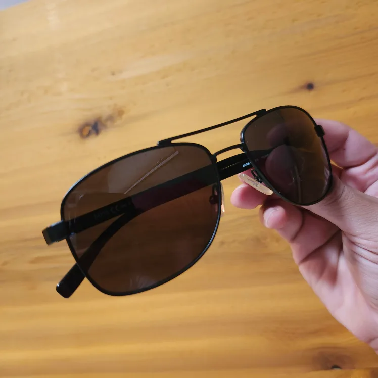 Hugo Boss Aviator Sunglasses - Black with Case image indicator(2)