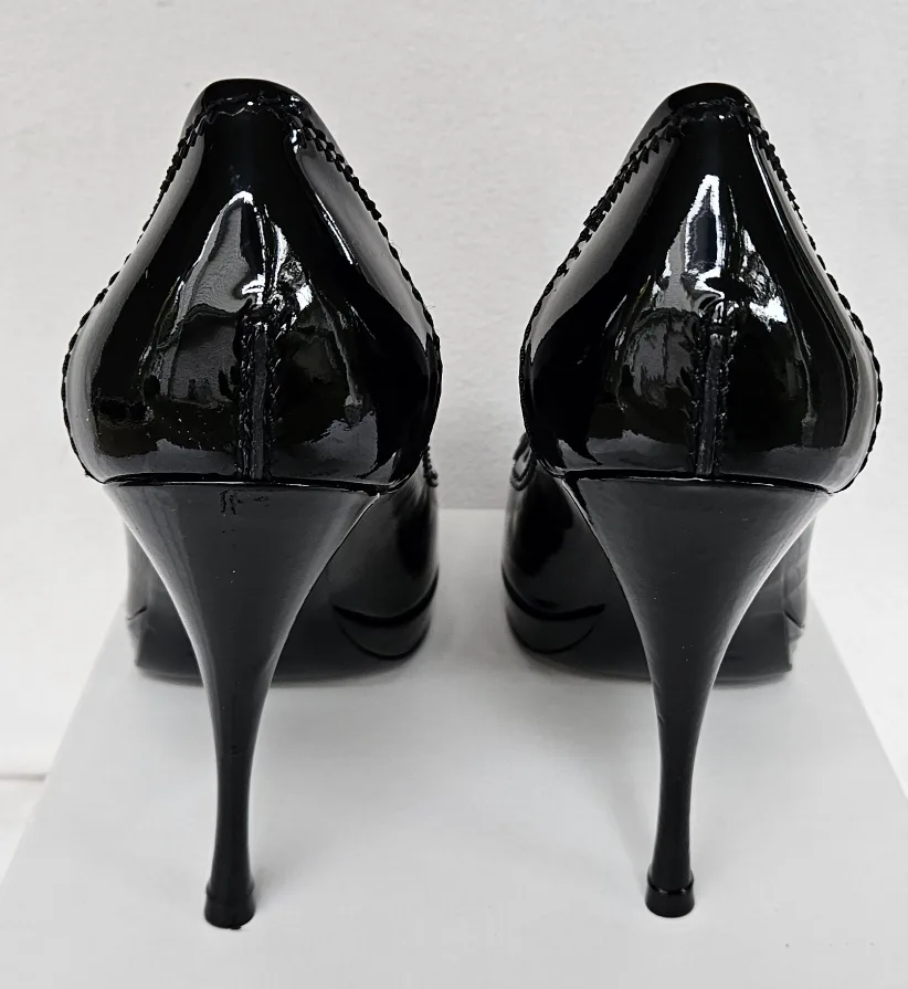 New Yves Saint Laurent Preppy 90 Pump Vitello Vernice Size 10 image indicator(2)