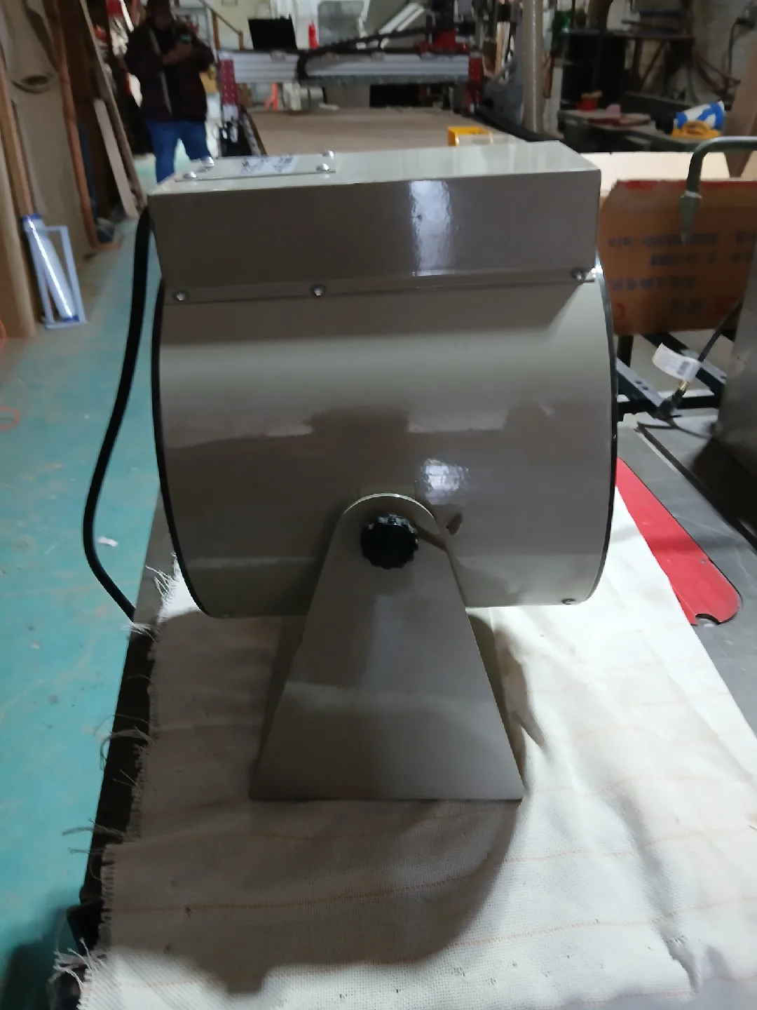 TP Corporation Space Heater thumbnail