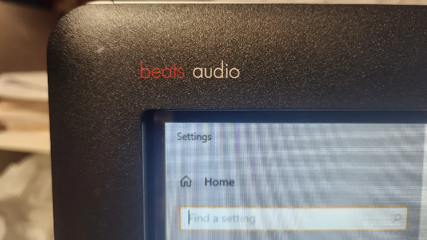 HP TouchSmart 520 PC All-in-One Desktop image indicator(2)