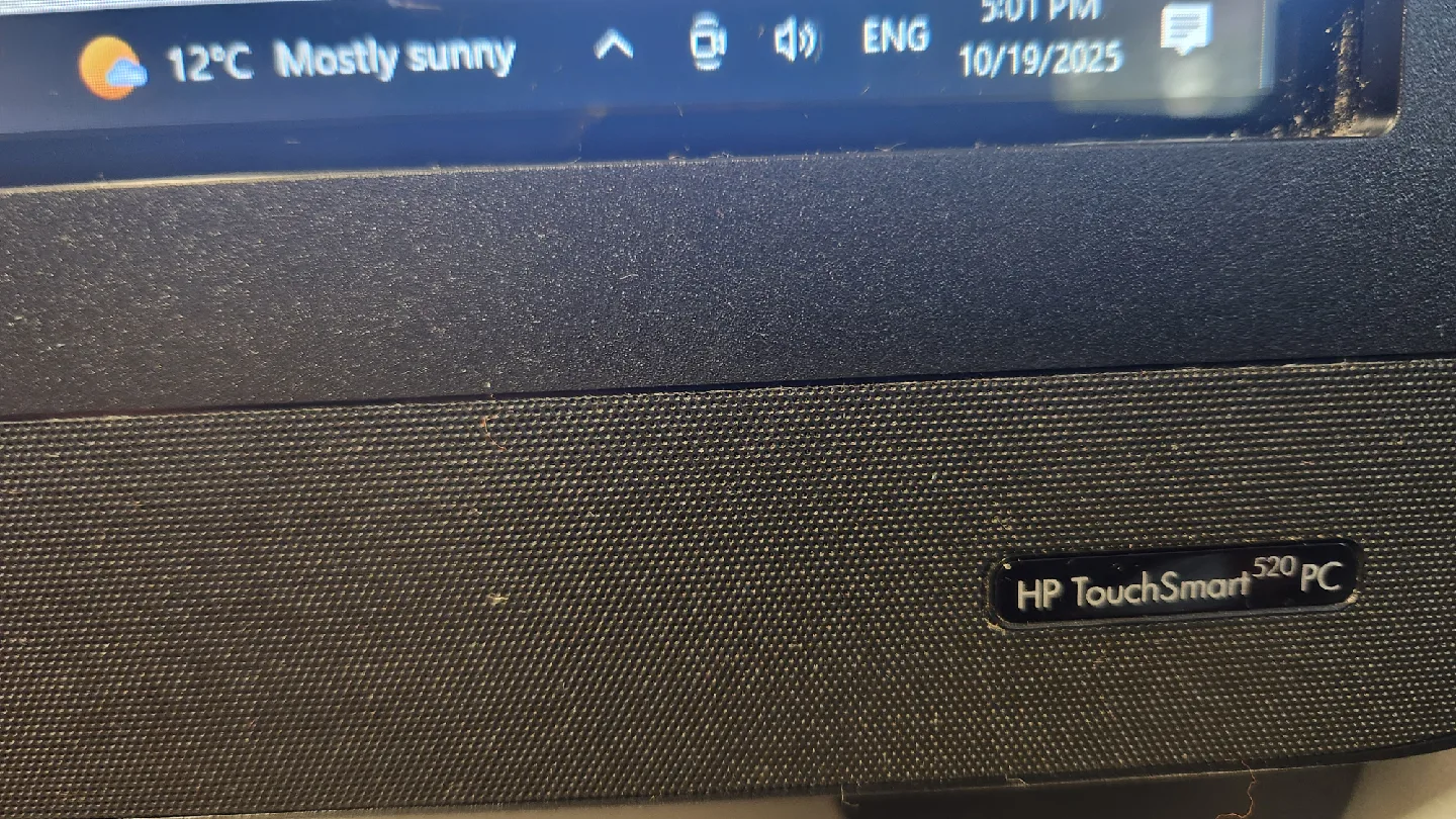 HP TouchSmart 520 PC All-in-One Desktop image indicator(5)